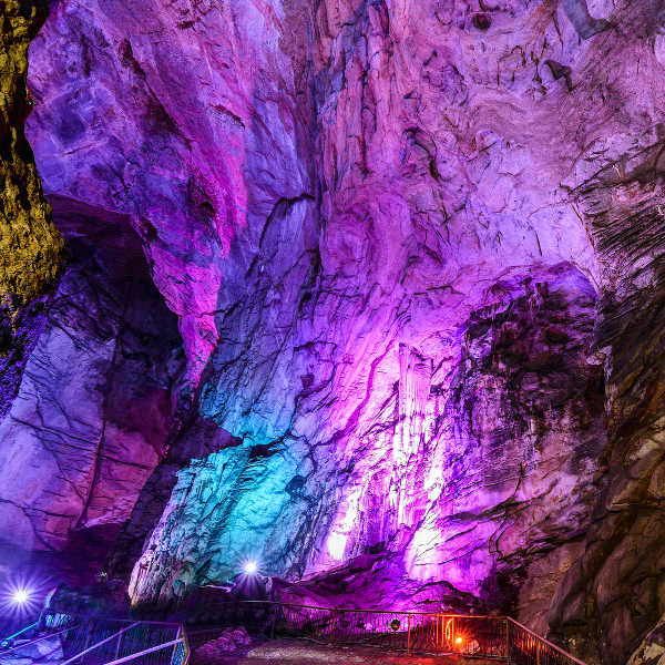 Visakhapatnam vis borra caves